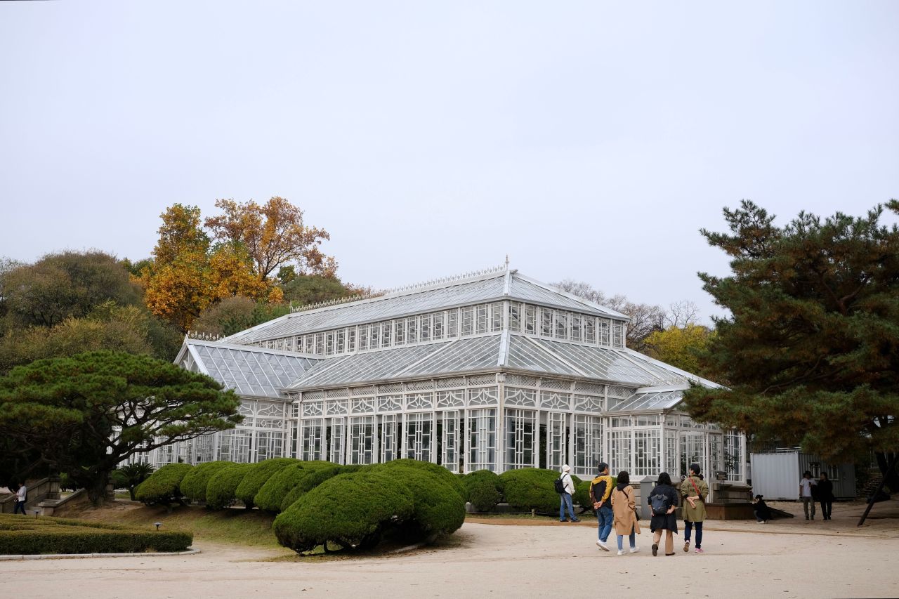 Daeonsil Grand Greenhouse at Changgyeonggung, Korea's first Western greenhouse